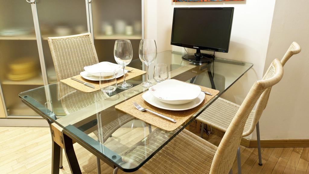 Italianway-Fiori Chiari Apartment Milan Bagian luar foto